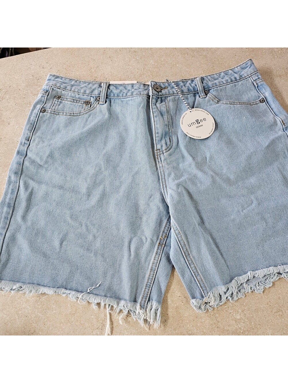Umgee Denim Light Blue Frayed Hem Denim Shorts Size 9